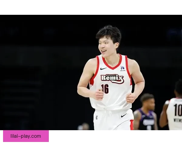 杨瀚森20分7板2助2帽连中7球暴扣未能挽救29分逆转遭淘汰